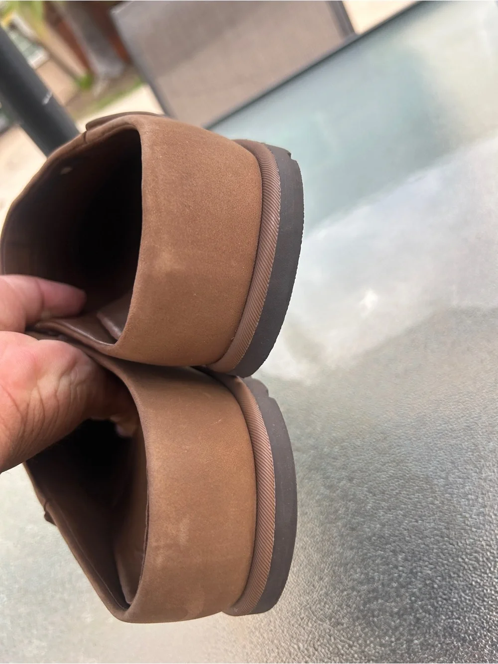 Ugg Otzo Clog Nubuck Leather Size 12 GUC Casual Neutral Shoe